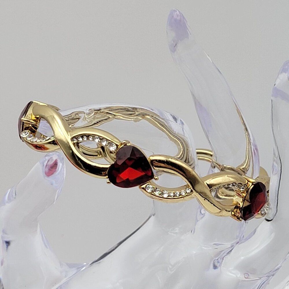 Red Crystal Heart Gold Tone Infinity Stretch Bracelet 7.5 inch Adjustable